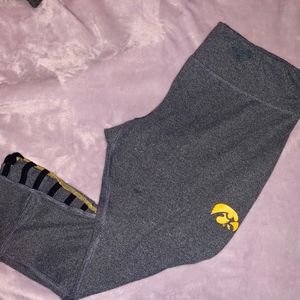 Iowa Hawkeyes Women's Athletic Capri Pants